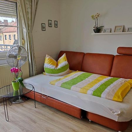 Quiet City-Apt, 4Min City-Center, 18Min Fair Nuernberg!!! Exterior photo
